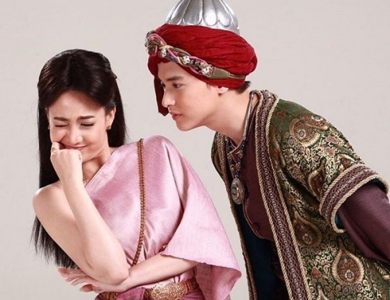 Chuyện Tình Bậc Đế Vương