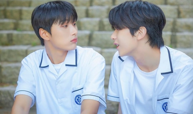 A Shoulder to Cry On - A Shoulder to Cry On (2023)