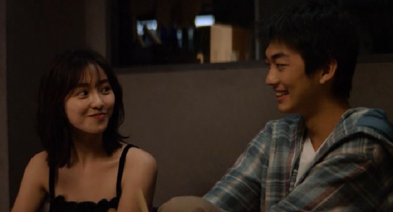Dáng Vẻ Của Chúng Ta Rất Giống Tình Yêu - Close to Love (2022)